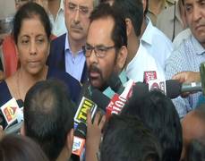 
      
      BJP moves EC over Rahul's 'unparliamentary language' against PM
      
      