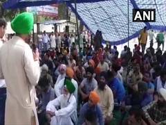 
      
      Punjab: Sangrur residents angry over borewell death of toddler
      
      