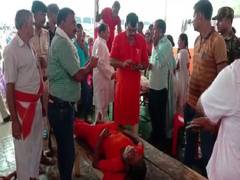 
      
      Bihar: Stampede at Ashok Dham temple, at least 1 dead
      
      