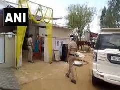 
      
      Police stall wedding ceremony in Haryana amid pan-India lockdown
      
      