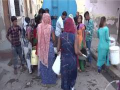 
      
      With summer setting in, water crisis hits Agra
      
      