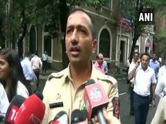 
      
      Maharashtra: Police teams reach Sharad Pawar's residence, NCP...
      
      
