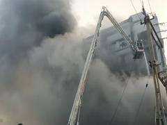 
      
      Fire breaks out in Surat's packaging unit, 2 dead
      
      