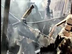 
      
      Fire at Jai Bhim Nagar in Maharashtra's Thane, no casualties...
      
      