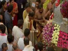 
      
      Telangana: KCR performs pooja in garbhagriha of Yadadri Temple
      
      