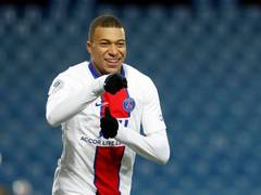 
      
      Tuchel congratulates Mbappe for scoring 100 goals at PSG
      
      