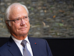 
      
      Swedish king criticizes country's COVID-19 pandemic strategy...
      
      