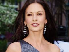 
      
      Catherine Zeta-Jones is living dream of her life 
      
      