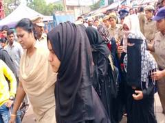 
      
      Hyderabad: 50 people detained outside Charminar amid protests...
      
      
