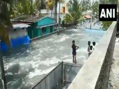 
      
      Sea water incursion continues in Kochi's Chellanam on second day
      
      