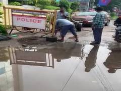 
      
      Chennai man falls in open manhole, dies
      
      