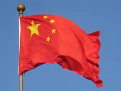 
      
      Beijing hopes to raise its geopolitical stake in the Ukraine...
      
      