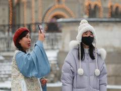 
      
      China fails to protect women's rights
      
      