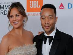 
      
      Chrissy Teigen, John Legend share skincare products with each...
      
      