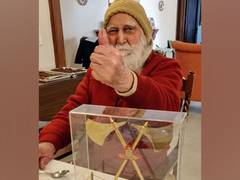 
      
      Officer who served in Indian Army, Navy, Air Force turns 100
      
      
