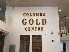 
      
      Sri Lankans selling gold amid economic crisis
      
      