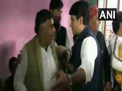 
      
      Scuffle breaks out between Congress workers during Priyanka...
      
      