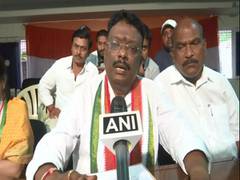 
      
      Congress slams KCR for neglecting minorities in Telangana
      
      