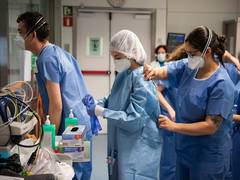 
      
      After 102 days, New Zealand reports one new COVID-19 case
      
      