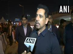 
      
      Vadra slams BJP for 'ignoring' Advani
      
      