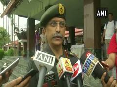 
      
      Eastern Army Commander meets West Bengal CM
      
      