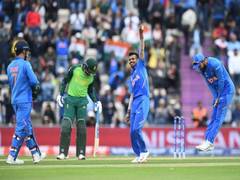 
      
      CWC'19: Chahal strikes for India, restricts South Africa to 227/9
      
      