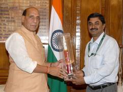 
      
      DRDO chairman meets Defence Minister Rajnath Singh
      
      