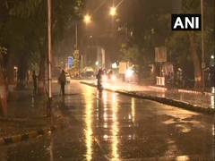 
      
      Mumbai: Parts of city receives rainfall
      
      