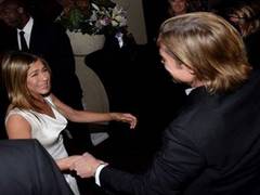 
      
      Brad Pitt, Jennifer Aniston share sweet backstage moment at...
      
      