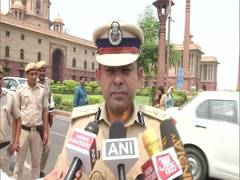 
      
      Constable posted outside Finance Ministry commits suicide
      
      