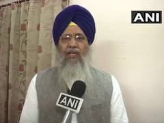 
      
      SGPC invites Imran Khan to attend nagar kirtan 
      
      