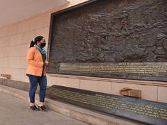 
      
       Mirabai Chanu visits National War Memorial, pays tribute to...
      
      