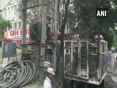
      
      Firemen attacked in Gurugram for reaching late to douse flames
      
      