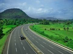 
      
      NHAI identifies 950 km road stretches for construction through PPP
      
      