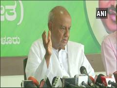 
      
      JDS nominates Leeladevi Prasad as chief of state's women wing
      
      