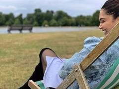 
      
      Deepika Padukone gives sneak peek of cake she got high on!
      
      