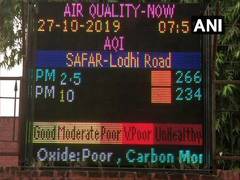 
      
      Air quality remains 'poor' on Diwali in New Delhi
      
      