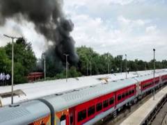
      
      Fire breaks out at Delhi's Nizamuddin rail yard
      
      