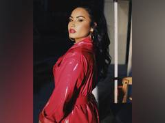 
      
      Demi Lovato to host People's Choice Award 2020
      
      