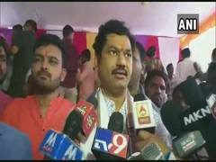
      
      NCP leader Dhananjay Munde's Pune flat attached by bank for...
      
      