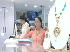 
      
      Jewellery shops in Mumbai welcome large number of customers...
      
      