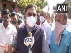 
      
      Sasikala's health is stable, says her nephew TTV Dhinakaran
      
      