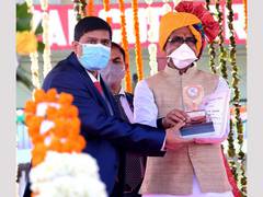 
      
      Madhya Pradesh CM Shivraj Singh Chouhan honored Dr. AK...
      
      
