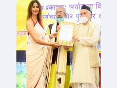 
      
      Dr. Shagun Gupta receives "Change Maker" Award from the...
      
      