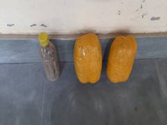
      
      BSF nabs Pak smuggler with over 2 kgs suspected heroin
      
      