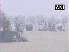 
      
      Cyclone Yaas crossing Odisha border, will reach Jharkhand...
      
      