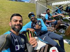 
      
      'These quicks are dominating': Kohli on Ishant and Siraj
      
      