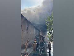 
      
      Delhi shoe factory fire: Six rescued, 4 still missing, search...
      
      