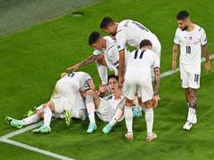 
      
      Euro 2020: Barella, Insigne fire Italy into semifinals
      
      