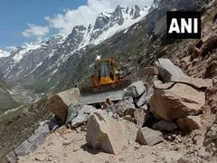 
      
      Himachal Pradesh: State highway connecting Gramphu to Kaza...
      
      